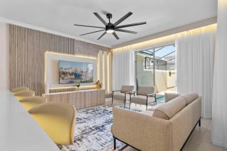 4 Bedrooms 3 Bathrooms Storey Lake 2460Rt - 8