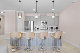 4 Bedrooms 3 Bathrooms Storey Lake 2460Rt - 5