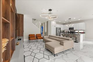 5 Bedrooms 5 Bathrooms Sonoma 2677Ca - 9