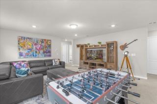 6 Bedrooms- 4,5 Bathrooms- Solterra 7211 Ol - Davenport - 8
