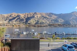 Premium Apartment, with private spa pool - Wanaka - 2