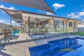 Marina Views - Torrumbarry - 2