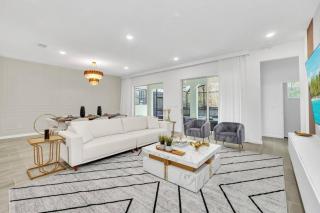 12 Bedrooms 11 Bathrooms Veranda Palms 2444 Rd - 7