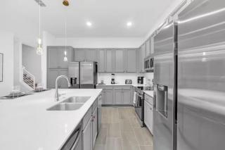 12 Bedrooms 11 Bathrooms Veranda Palms 2444 Rd - 1