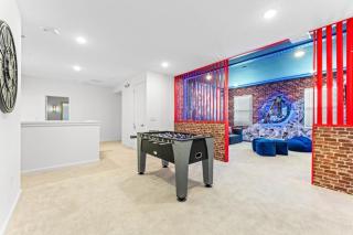 12 Bedrooms 11 Bathrooms Veranda Palms 2440 Rd - 2