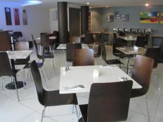 Casuarina Hotel - 2