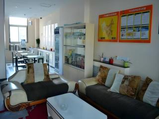 7 Days Inn Yantai Dahaiyang Raod Railway Station - Yantai - 7
