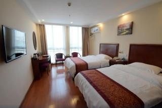 GreenTree Inn Taizhou Xinghua Wuyue Square - 1