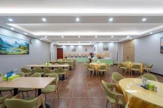 GreenTree Inn Linxi International Convention Center Express Hotel - Linyi - 8