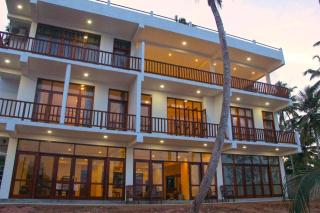 Savenrose Beach Villa - 0