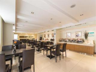 Jinjiang Inn Select Zhenjiang Yangzhong Yangzi Middle Road - Zhenjiang - 8