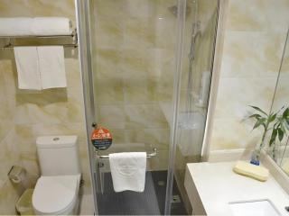 GreenTree Inn Jiaxing ZhongHuan South Road Zhonggang City Express Hotel - Jiaxing - 0