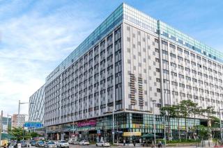 Days Hotel & Suites by Wyndham Incheon Airport (Korea Quality) - Incheon - 4