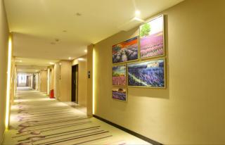 Lavande Hotel Foshan Shunde Shunlian Plaza Jinlong Metro Station - Shunde - 4