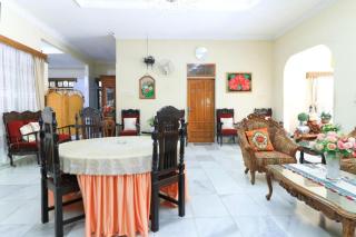Andrin Daspatt Family Inn - Makassar - 3