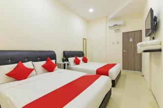OYO 1189 Big C Motel - Pantai Cenang - 1