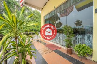 Sz Hotel - Lumut - 0