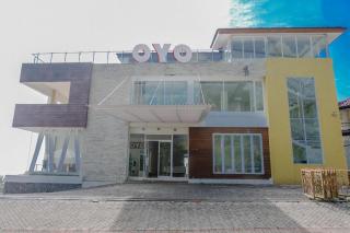 OYO 1194 Villa Bukit Panderman Residence - Malang - 2