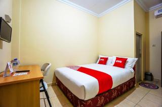 OYO 1720 A2b Residence - Manado - 0