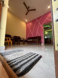 Rest & Relax Resort - Yelagiri - 0