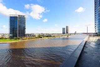 1B1B1S Water view Apt Docklands 883-6 Pool Gym - Melbourne - 7
