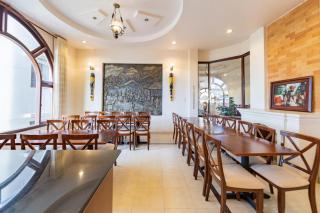 Hung Phong Hotel - Near Dalat Night Market - 7