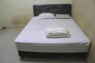 OYO Life 2982 Griya Aisyah Residence 2 - 1