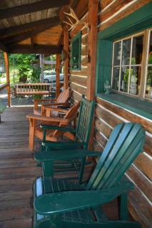 The Davies Family Inn - 1