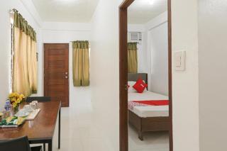 OYO 736 Jade Apartelle - Calamba - 9