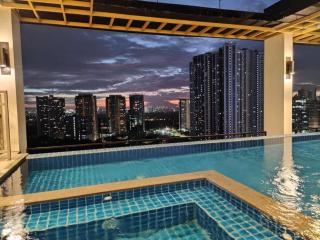 Capital O 804 The Residences at Bonifacio Civic Center - Manila - 2