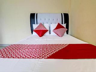 OYO 90945 Arizon Kost - 1