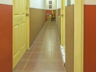 Super OYO Capital O 90659 Raintown Timbers Hotel - Taiping - 4