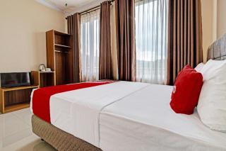 OYO 92023 Singgasana Cipelah Syariah - 1