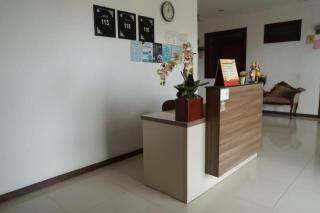 OYO 92863 Hotel Blessing - Surabaya - 8