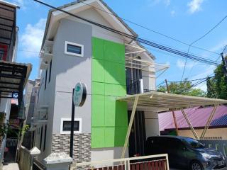 Super OYO 93085 Homy Stay Syariah - Balikpapan - 9