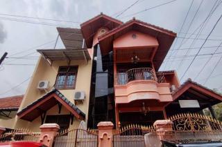 OYO 93390 Griya Pius Syariah Malioboro - Yogyakarta - 0