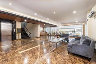 Life Hotel Soekarno Hatta Makassar - Macáçar - 8