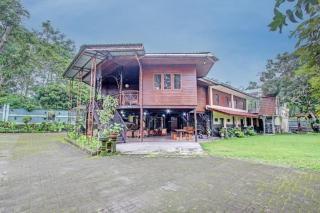 OYO 93595 Puri Adem 86 Syariah Bunkbed - Yogyakarta - 9