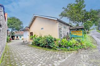 SPOT ON 93596 Pondok Wisata Pesona Asri - Yogyakarta - 3