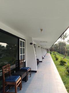Capital O 94094 New Lembah Nyiur - Puncak - 8