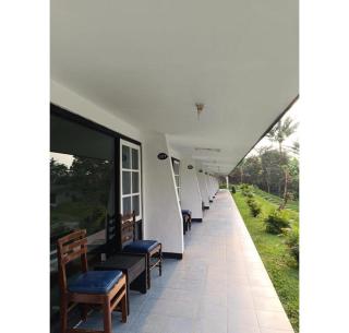 Capital O 94094 New Lembah Nyiur - Puncak - 7