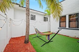 Cozy Family Retreat, Hammock, Arcade, 6Mins to Beach - Hollywood - 7