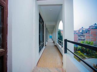 OYO 242 Hotel Satyam - Kathmandu - 6