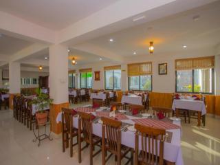 OYO 242 Hotel Satyam - Kathmandu - 4