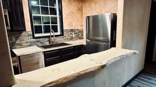 LUXX - Two Bedroom Suite - Bunk Room - Ranchos de Taos - 7