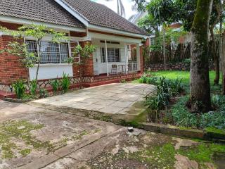 Marys Place - Entebbe - 1