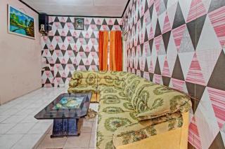 OYO 92759 Penginapan Piji Kembar - Tawangmangu - 9