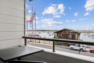 456 Embarcadero Inn & Suites - Morro Bay - 5