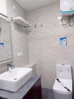 Gauraiya Homestay 2 Floor Suite - Jāmb - 1