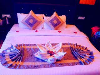 Hotel The Krishna - A Best Vacation Stay With Family - Best Hotel in Mussoorie - Mussoorie - 3